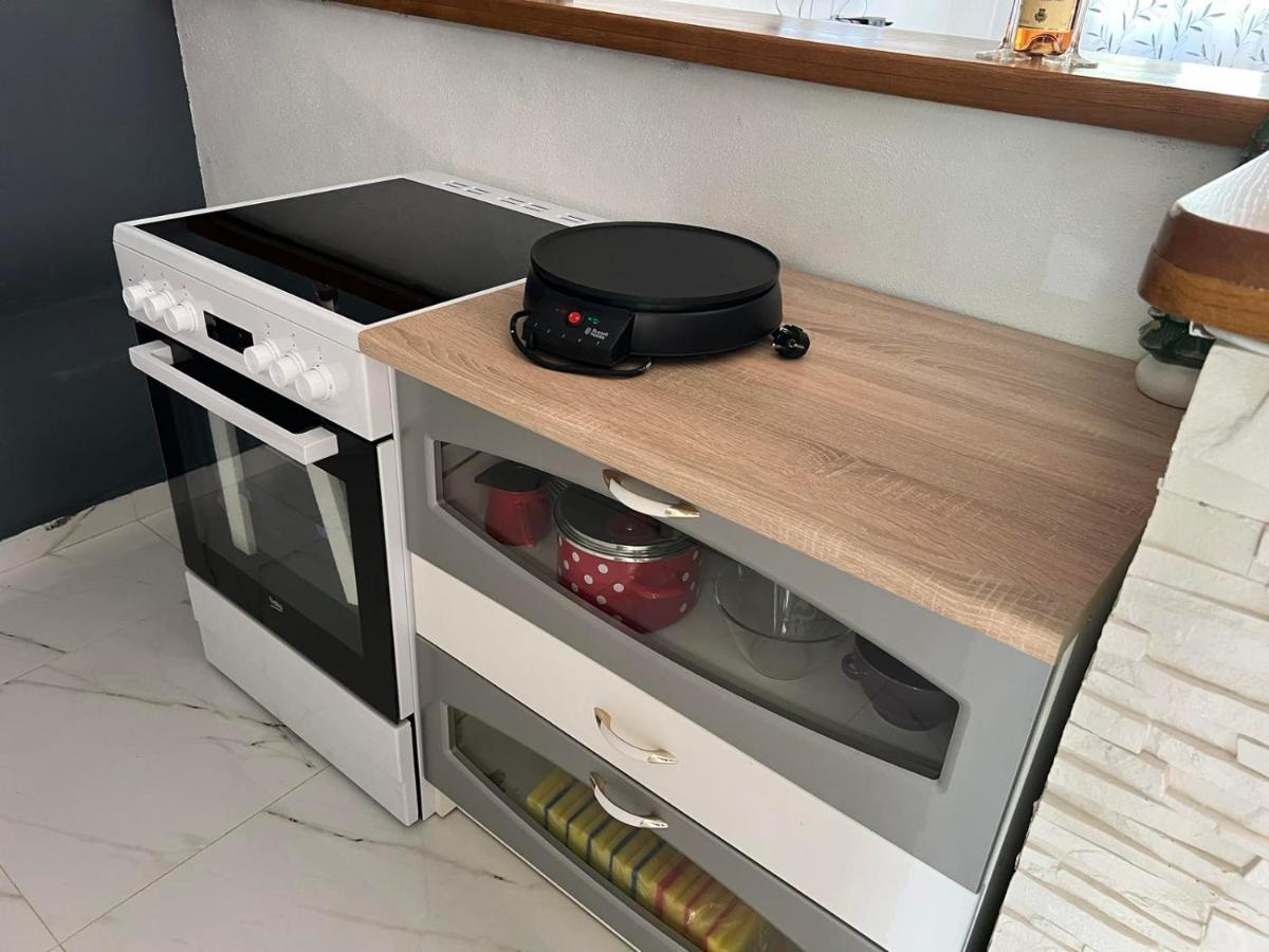 קוטור Apartman Glorija מראה חיצוני תמונה