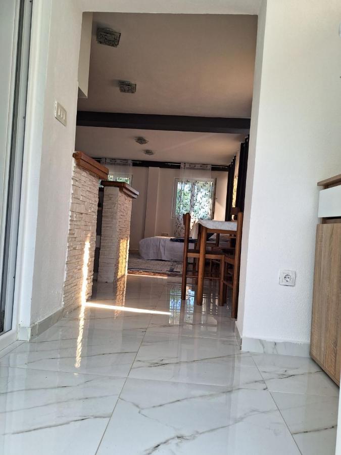 קוטור Apartman Glorija מראה חיצוני תמונה